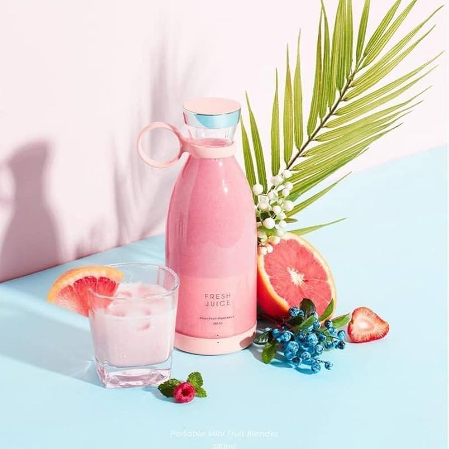 Mini Portable Juicer – Freshness in Every Sip! 🍓🥭🥝